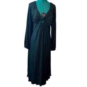 Arula Black Pleated Knot Front Cutout Midi Dress Long Sleeve Size A (L/XL)